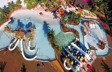 Parque Aquático Hot Beach Parque Aquático Hot Beach
