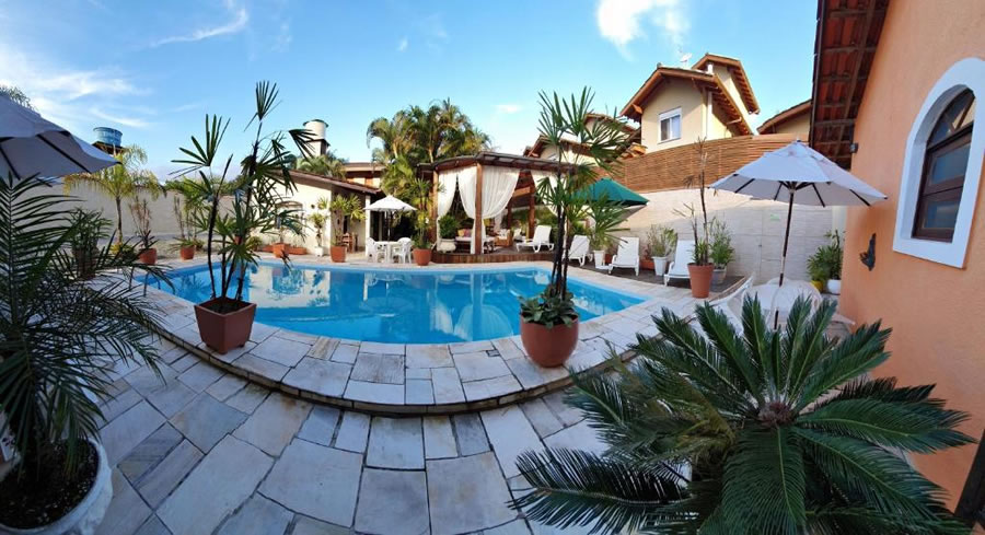 Pousada do Pinheiro Camburi